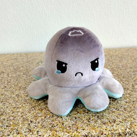 ∆TeeTurtle Reversible Plushies Black Gray Octopus Plushie Snowflake Cloud Fidget - Picture 3 of 17